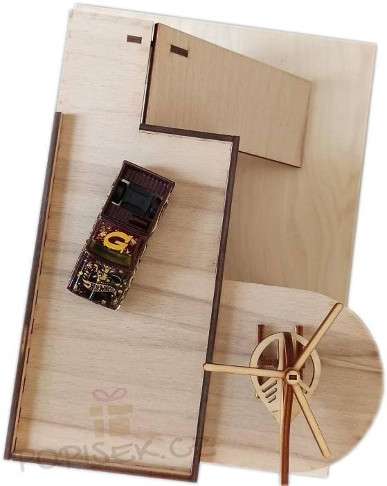 Garáž s vrtulníkem