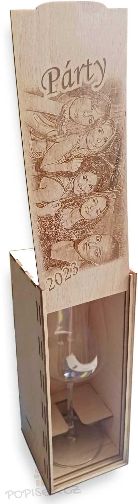 Dřevěná krabička na skleničku