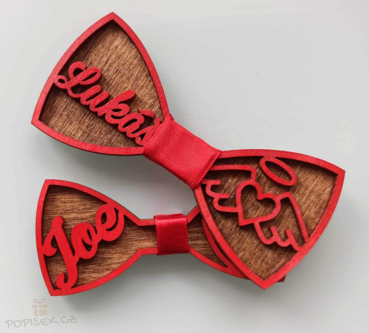 Dřevěný motýlek - barevný II