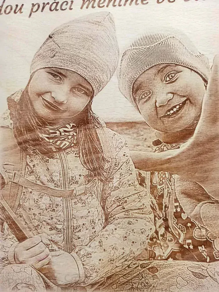 Věšák na medaile 45x43cm - kulatý