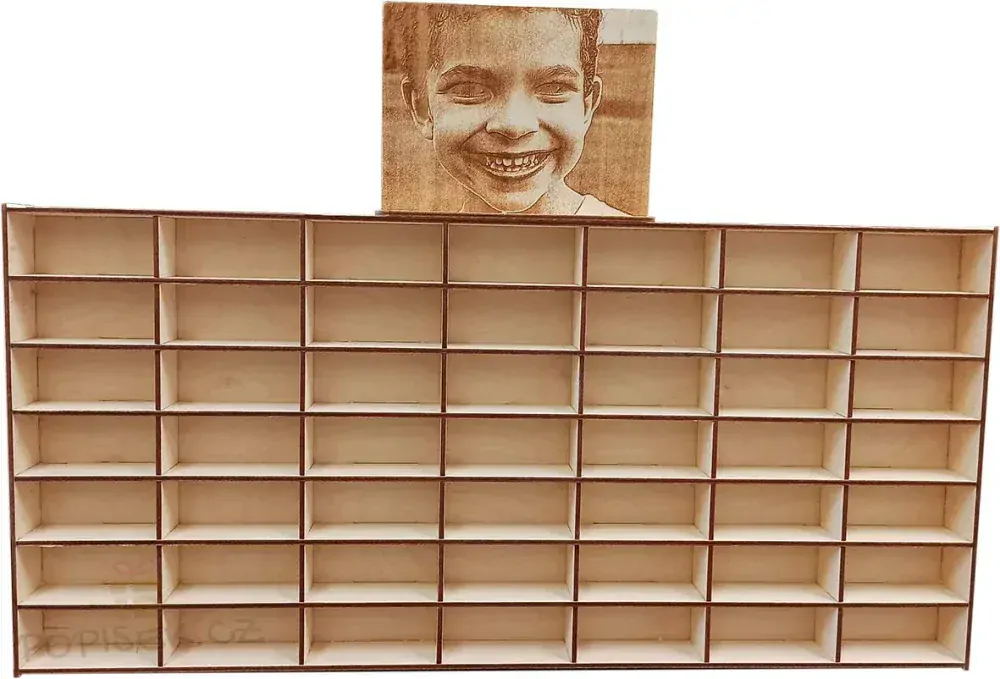 Dětská polička na autíčka – GARÁŽ II